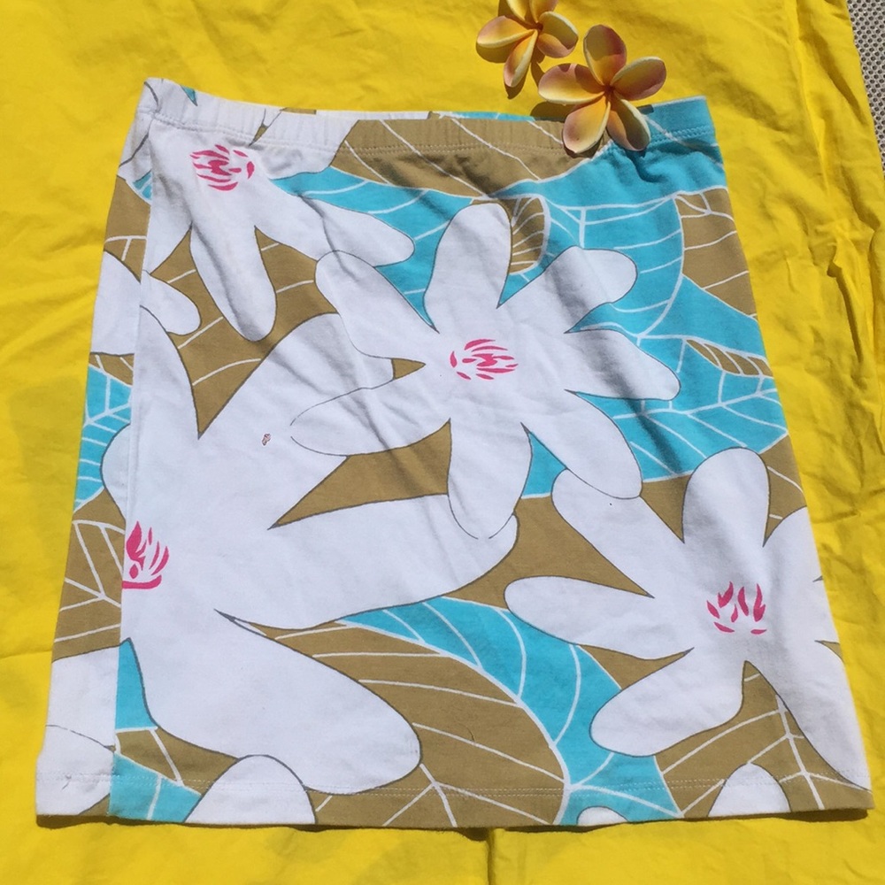 Tiare Teiti Hawaiian tube top or mini skirt
